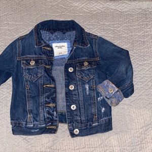 Abercrombie girls distressed jean jacket